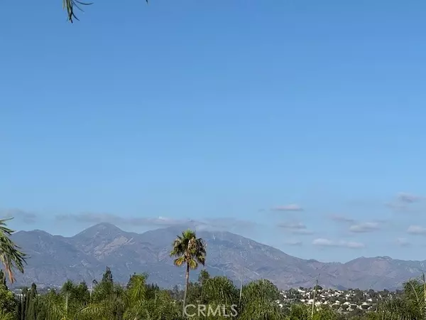 Aliso Viejo, CA 92656,23412 Pacific Park DR #33J