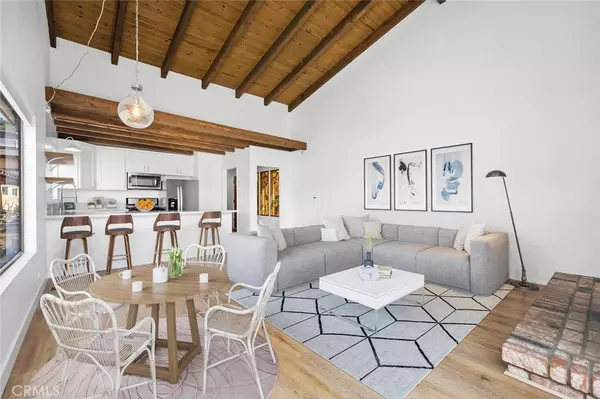 Laguna Beach, CA 92651,421 Loma Terrace