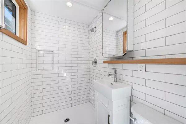 Laguna Beach, CA 92651,31642 Virginia WAY #Lower