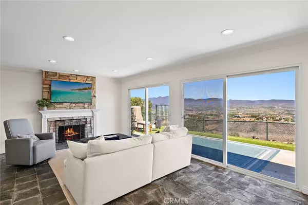 3058 Nestall RD, Laguna Beach, CA 92651