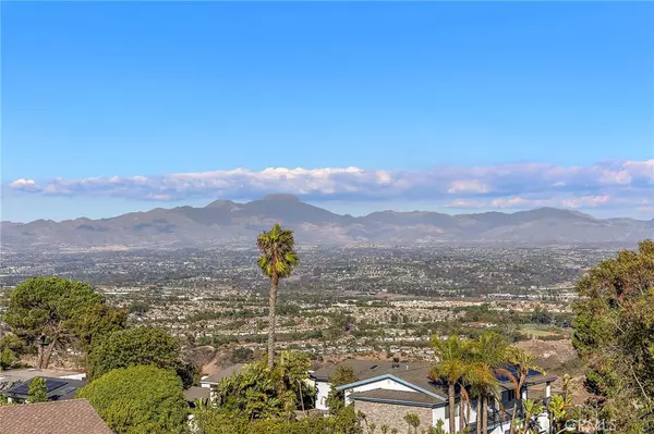 Laguna Beach, CA 92651,3030 Mountain View Dr