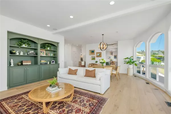 Laguna Beach, CA 92651,1545 Caribbean WAY