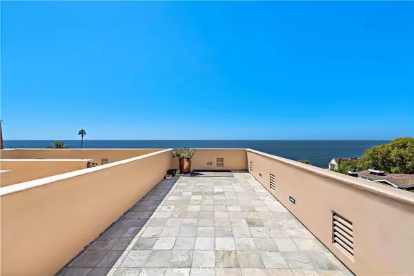 Laguna Beach, CA 92651,2037 S Coast #11