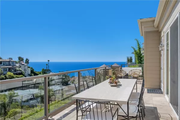 Laguna Beach, CA 92651,846 Diamond ST
