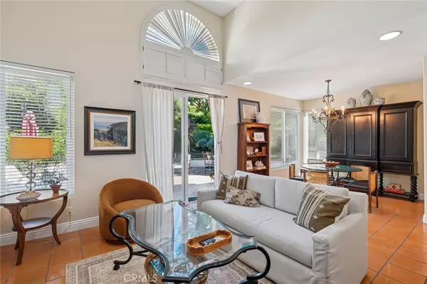 Dana Point, CA 92629,4 Regina