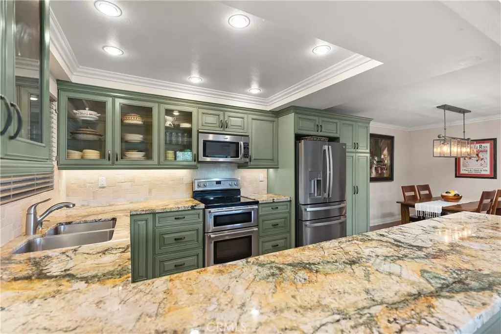 Laguna Woods, CA 92637,3277 San Amadeo #A