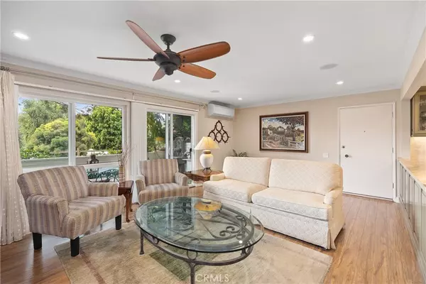 Laguna Woods, CA 92637,3277 San Amadeo #A