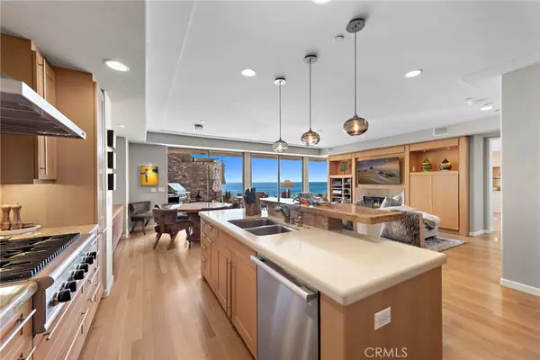 Laguna Beach, CA 92651,1603 S Coast Hwy #F