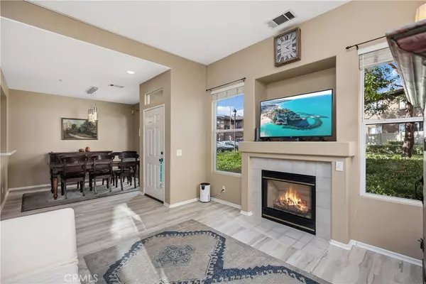 Aliso Viejo, CA 92656,38 Red Bud