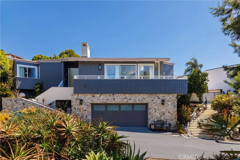 Laguna Beach, CA 92651,647 Virginia Park