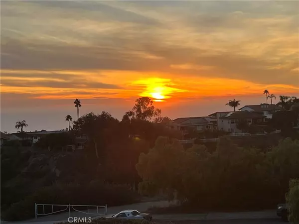 San Clemente, CA 92672,117 Calle Cuervo