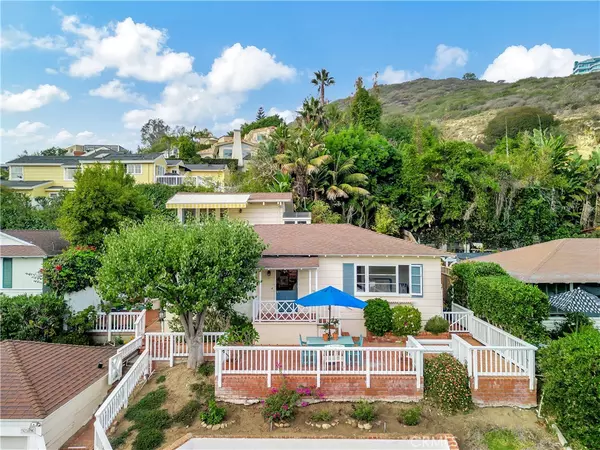 924 Park AVE, Laguna Beach, CA 92651