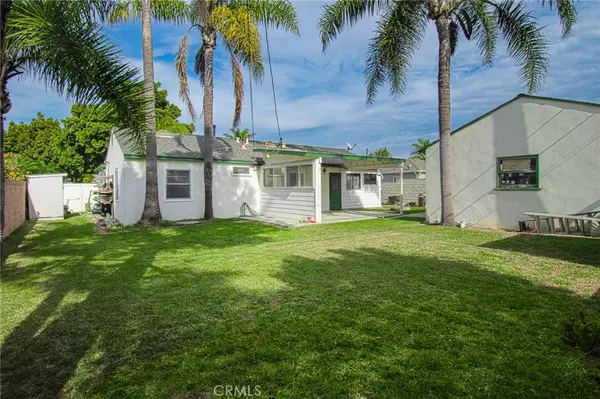 Costa Mesa, CA 92627,999 Oak ST