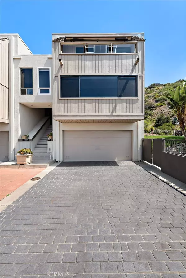 Laguna Beach, CA 92651,21805 Ocean Vista DR #23