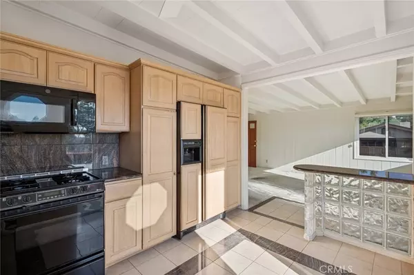 Laguna Beach, CA 92651,114 HIGH DRIVE