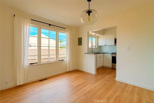 Laguna Beach, CA 92651,1156 Glenneyre