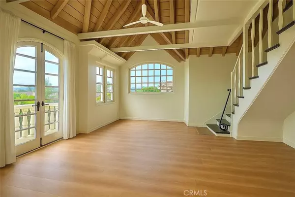 Laguna Beach, CA 92651,1156 Glenneyre