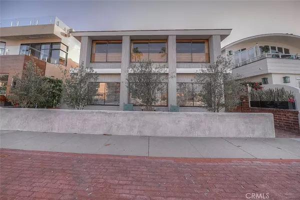 Newport Beach, CA 92661,2137 Channel RD