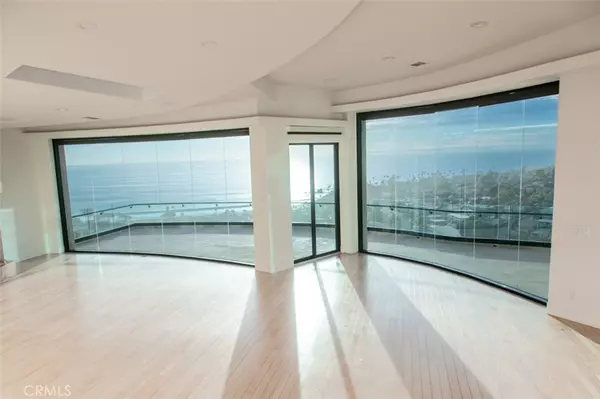 Laguna Beach, CA 92651,648 Mystic Vw