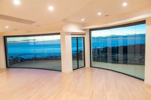 Laguna Beach, CA 92651,648 Mystic Vw