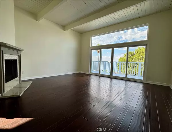 Laguna Beach, CA 92651,923 La Mirada