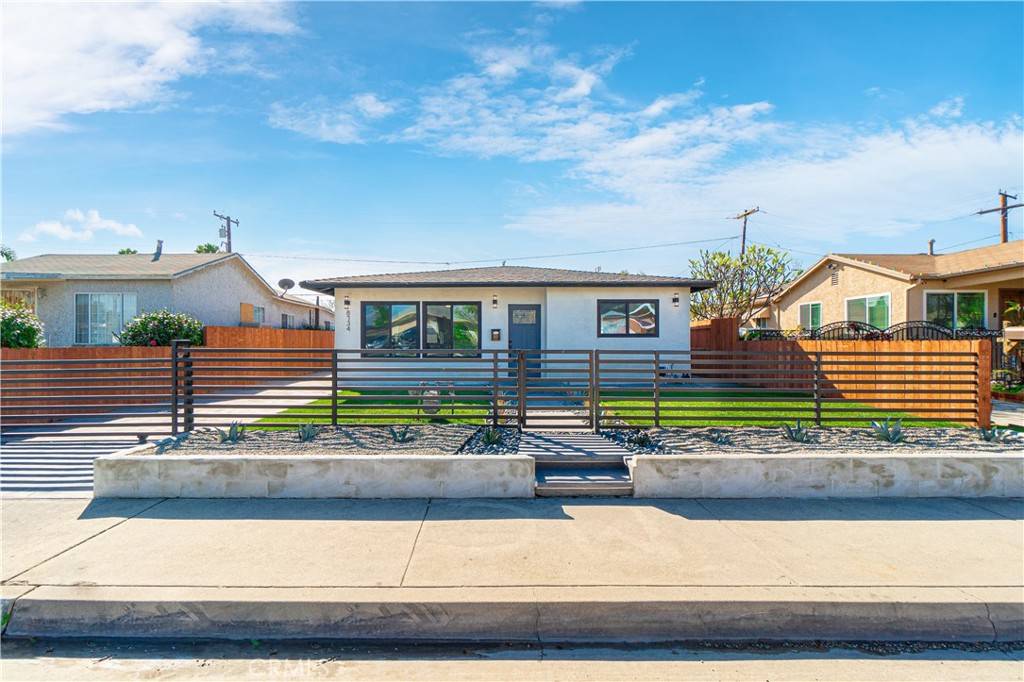 Pico Rivera, CA 90660,8734 Tilmont AVE