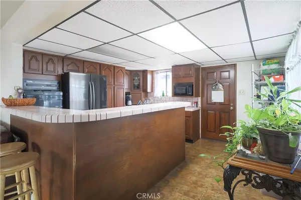 Montebello, CA 90640,1213 S Spruce ST