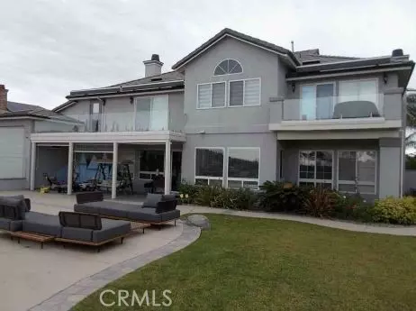 Yorba Linda, CA 92887,5525 Blue Ridge DR