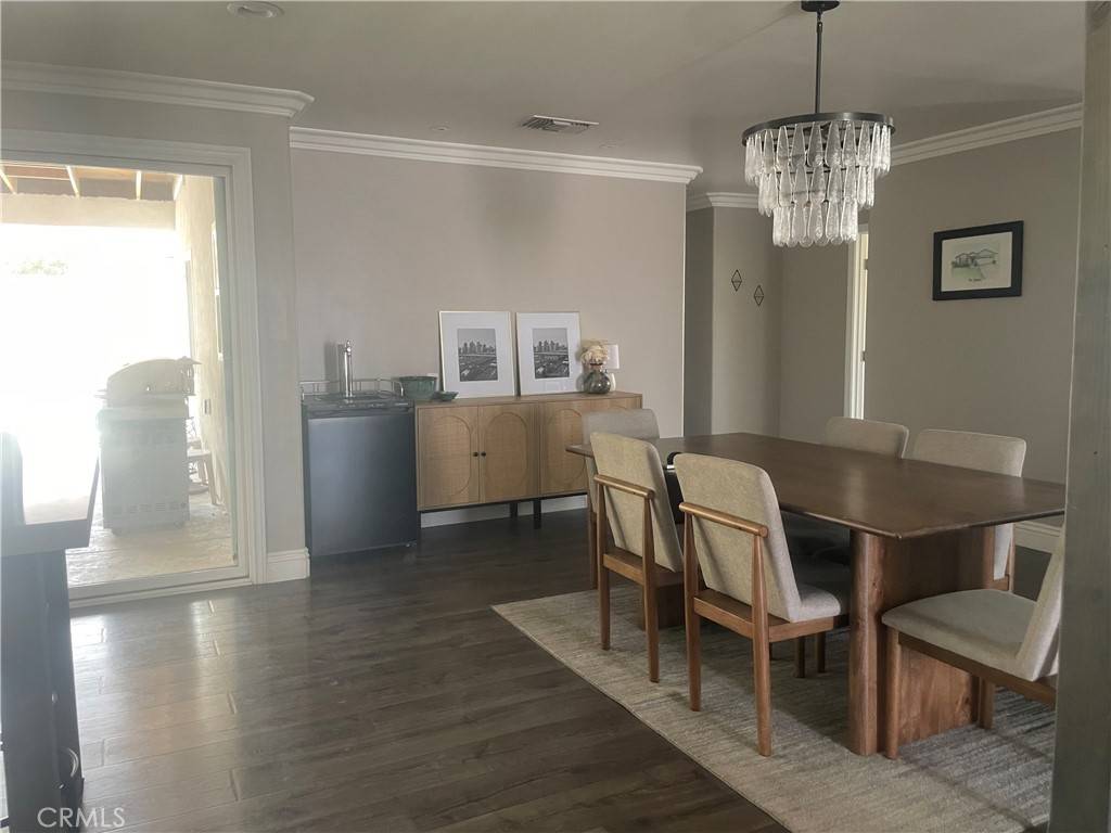 Ontario, CA 91761,2821 Carnoustie