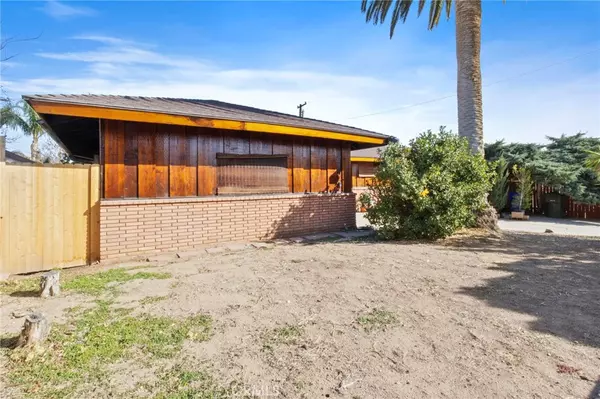 Highland, CA 92346,6945 Seine AVE