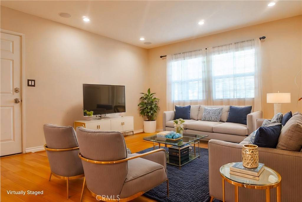 3610 KALSMAN DR #2, Los Angeles, CA 90016