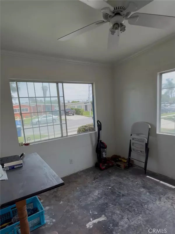 Pico Rivera, CA 90660,9862 Myron ST