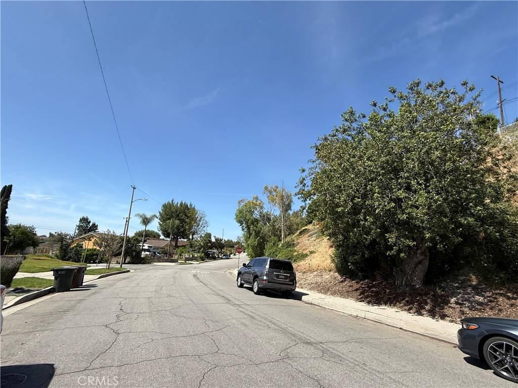 Walnut, CA 91789,20630 Collegewood DR