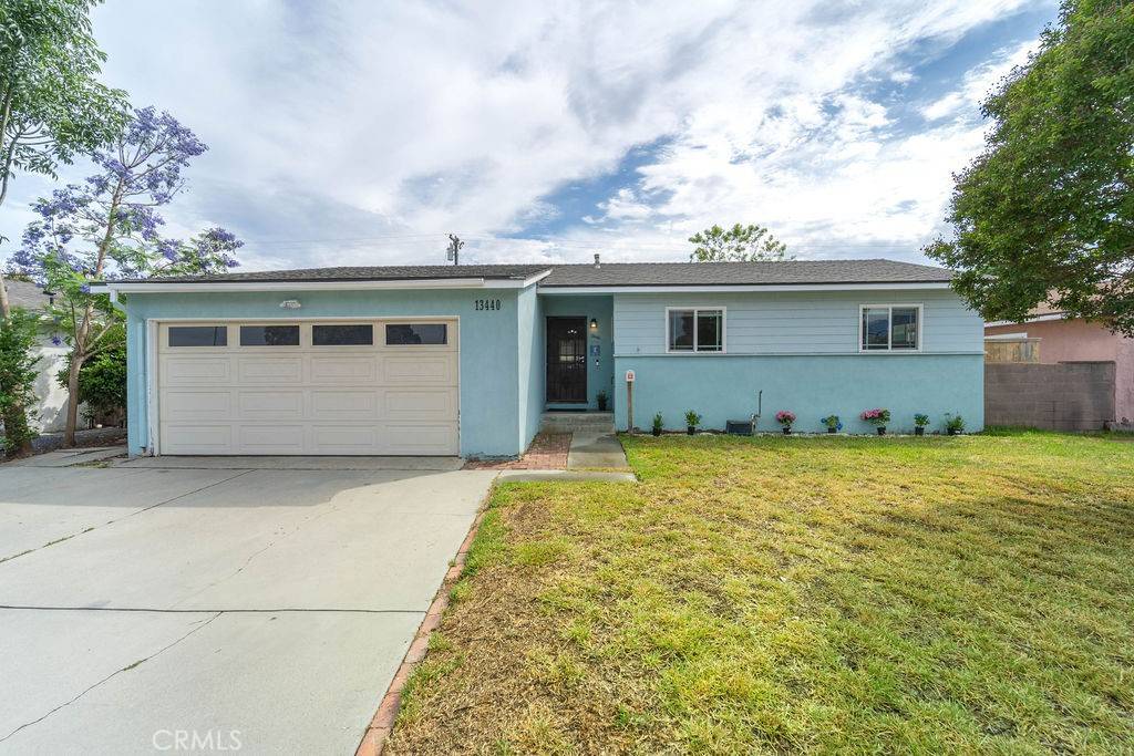 La Puente, CA 91746,13440 Hutchcroft ST