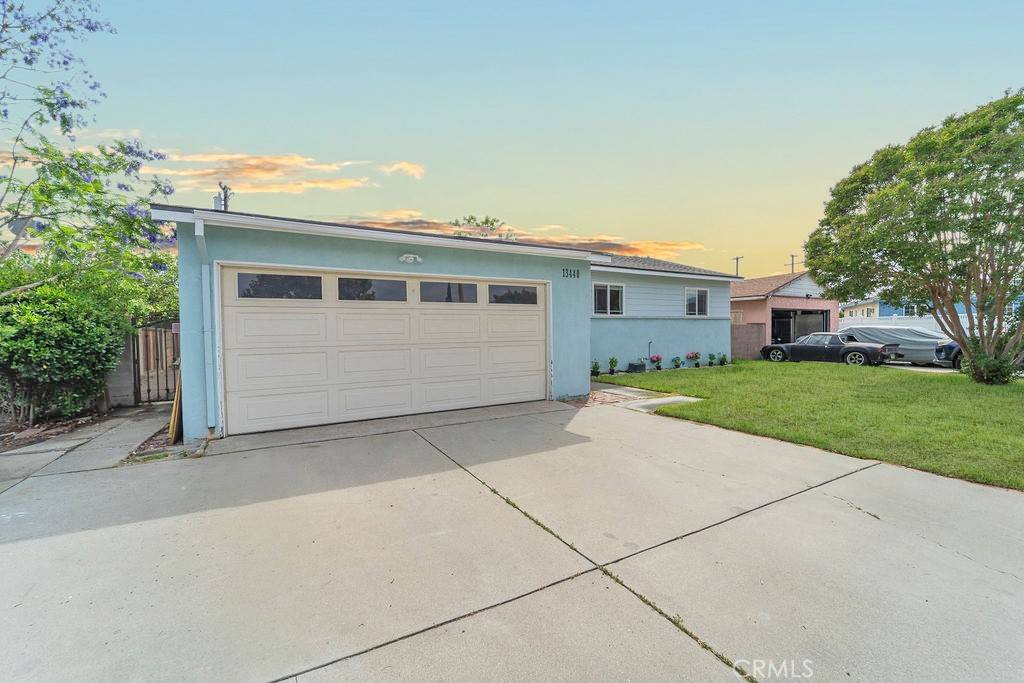 La Puente, CA 91746,13440 Hutchcroft ST