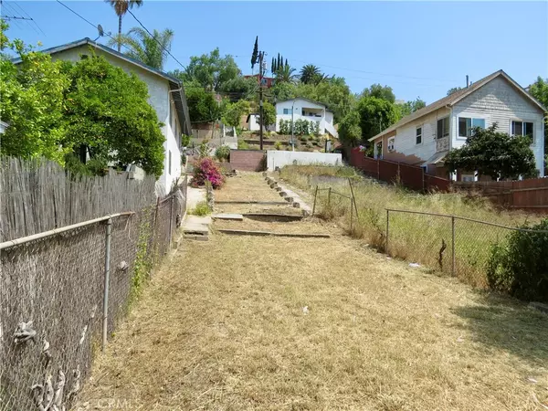 Los Angeles, CA 90031,453 Clifton ST