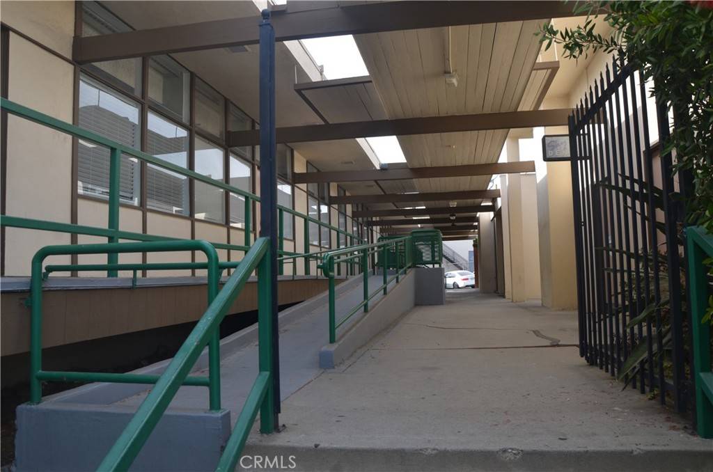 Montebello, CA 90640,3001 Beverly BLVD W #101