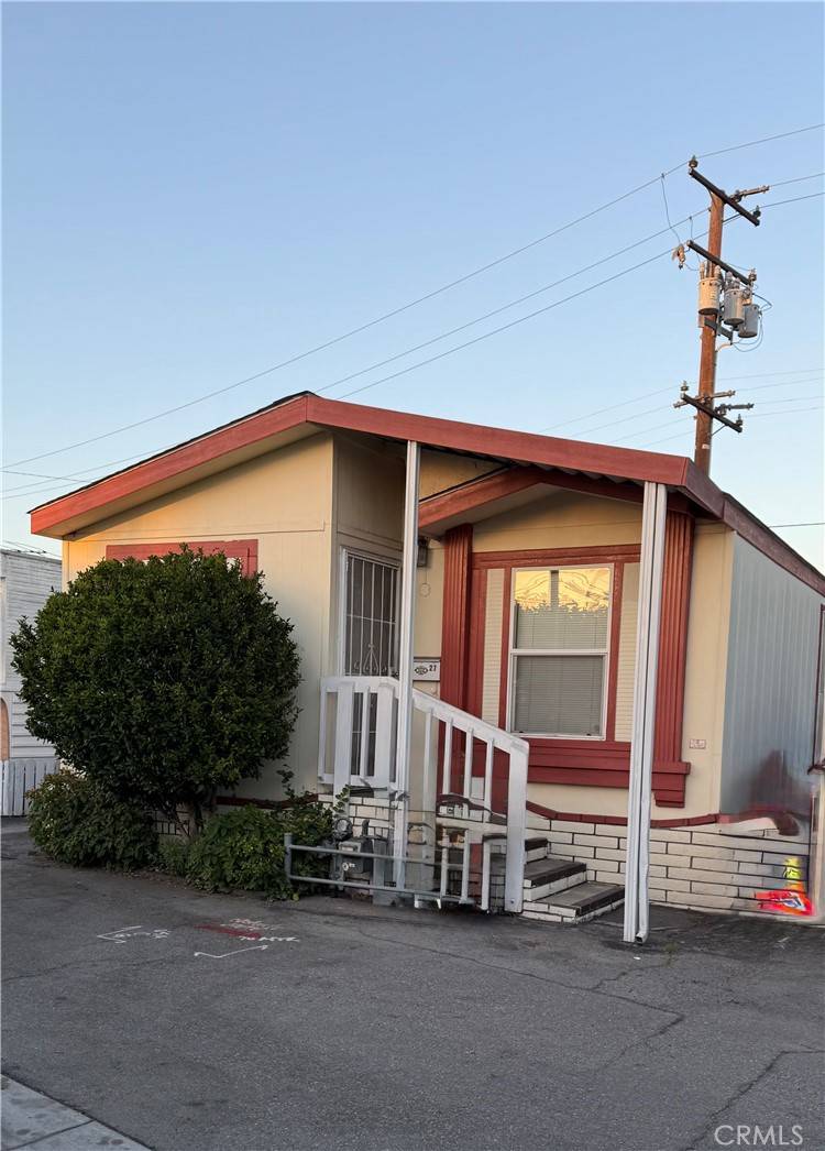 5300 Cortland ST #27, Lynwood, CA 90262