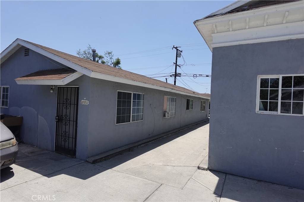 Bell, CA 90201,6910 CHANSLOR AVE