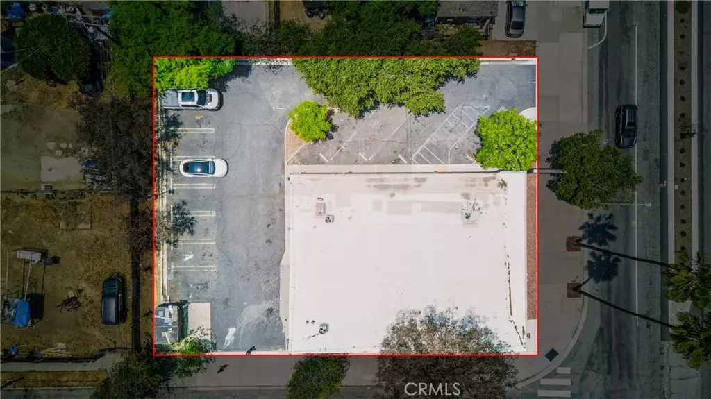 Pomona, CA 91767,390 E Holt AVE