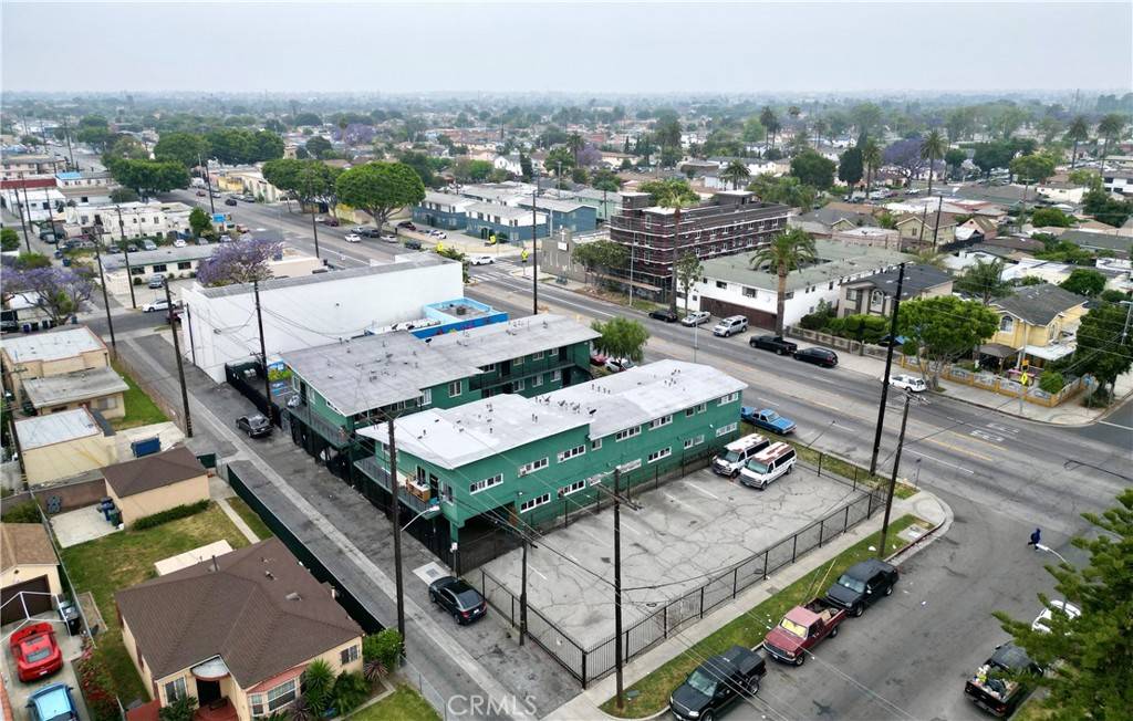 Los Angeles, CA 90002,8708 S Central AVE