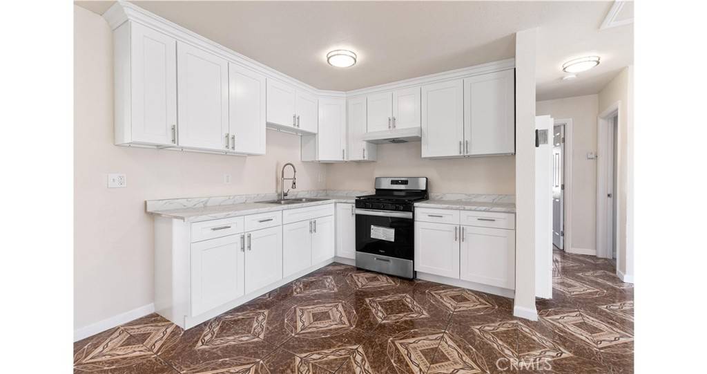 Fontana, CA 92335,17055 San Bernardino AVE