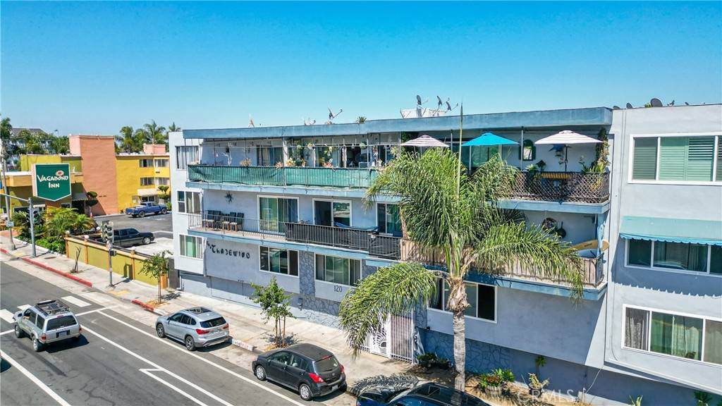 120 Alamitos AVE #14, Long Beach, CA 90802