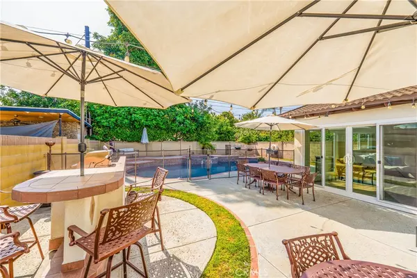 Pico Rivera, CA 90660,8110 TRUE AVE