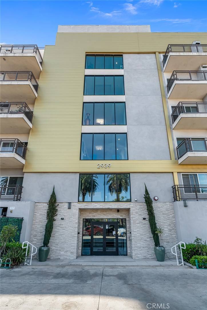 2939 Leeward AVE #309, Los Angeles, CA 90005