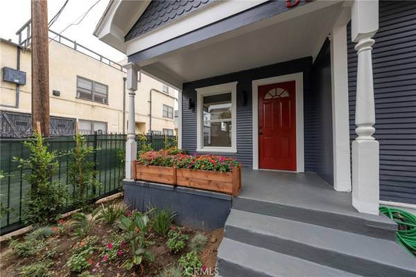 532 W 5th ST, Long Beach, CA 90802