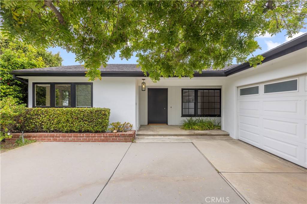 Pacific Palisades, CA 90272,231 Notteargenta RD