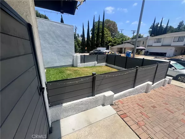 La Mirada, CA 90638,13241 Oakwood LN