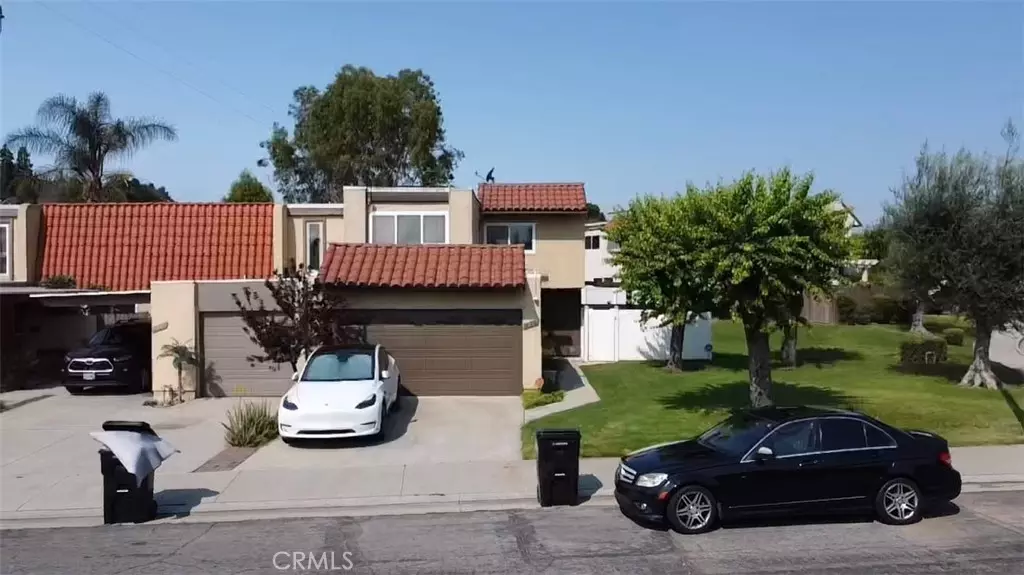 Whittier, CA 90601,1847 Whittier Woods DR