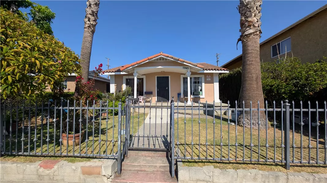 7944 Comstock AVE, Whittier, CA 90602